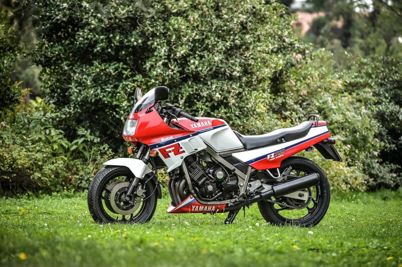 1985 yamaha fz750