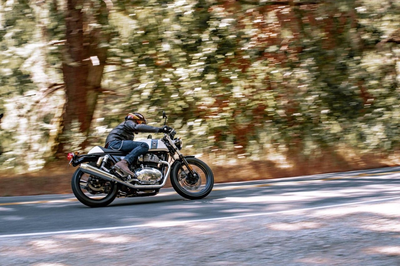 Royal Enfield: Interceptor e Continental GT 650, le foto
