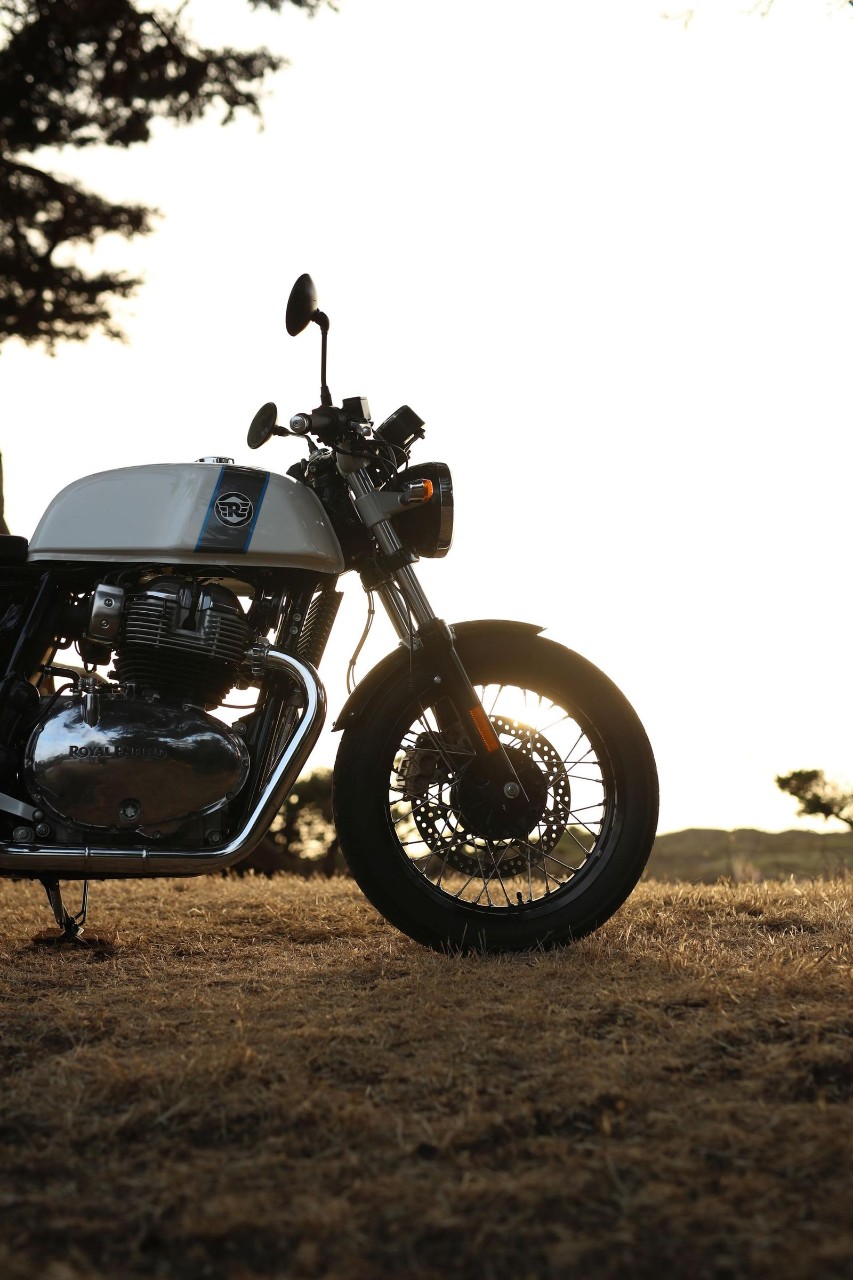 Royal Enfield: Interceptor e Continental GT 650, le foto