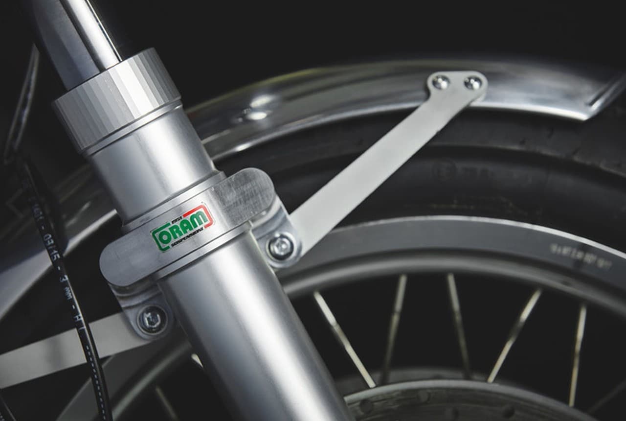 Magni MV Agusta 750S Tributo