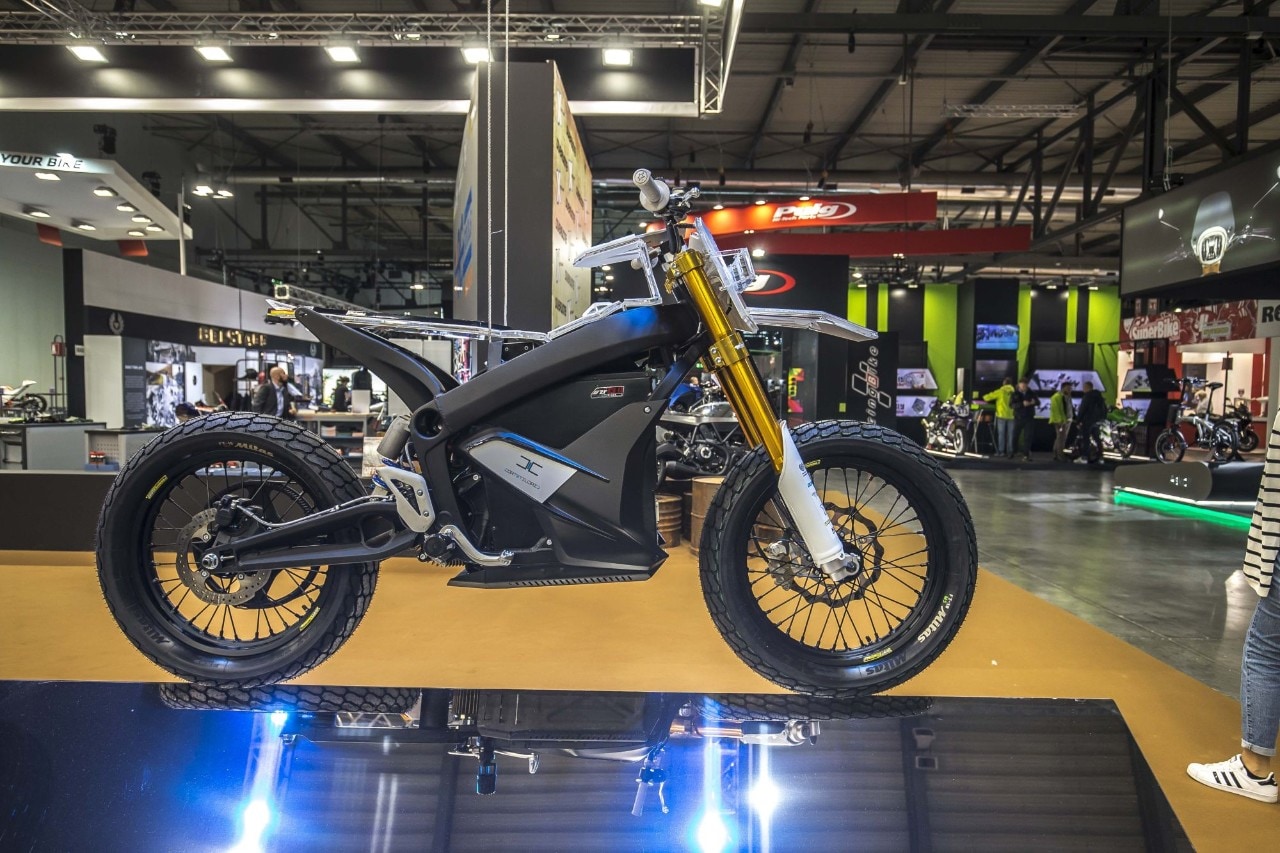 Lo stand di Dueruote a EICMA 2018