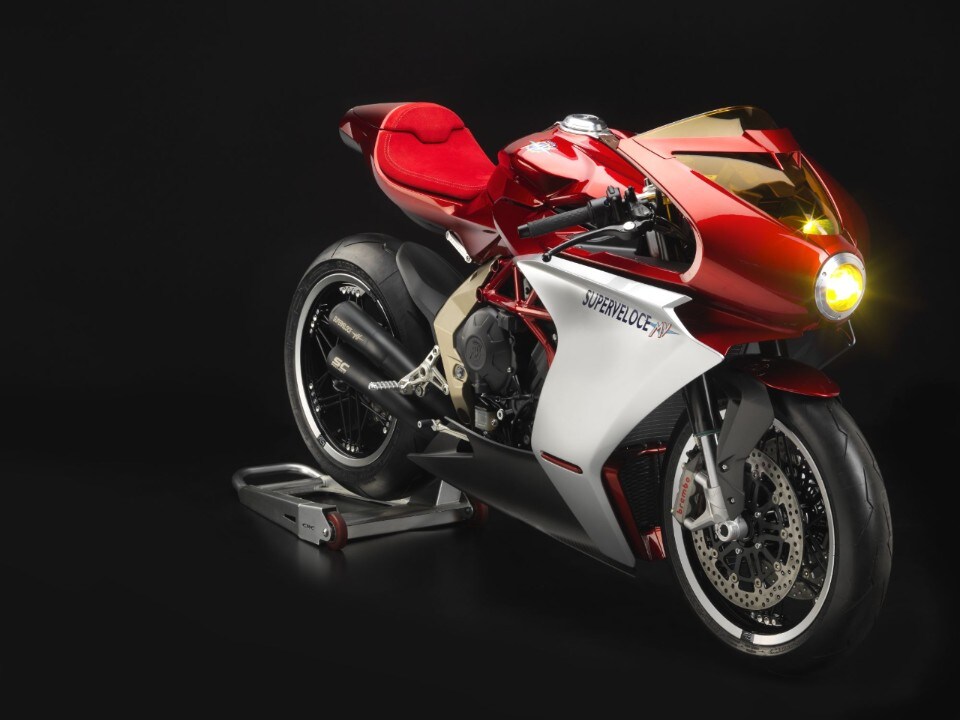 MV Agusta Superveloce 800