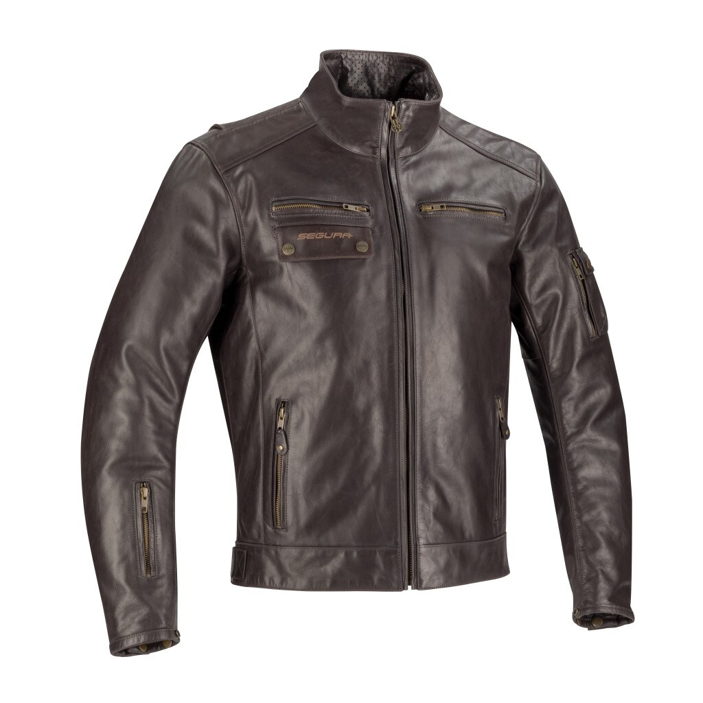 Giacca in pelle a collo alto Segura Cesar con protezioni regolabili su spalle  e gomiti (taglie S-3XL, 419,90 euro)