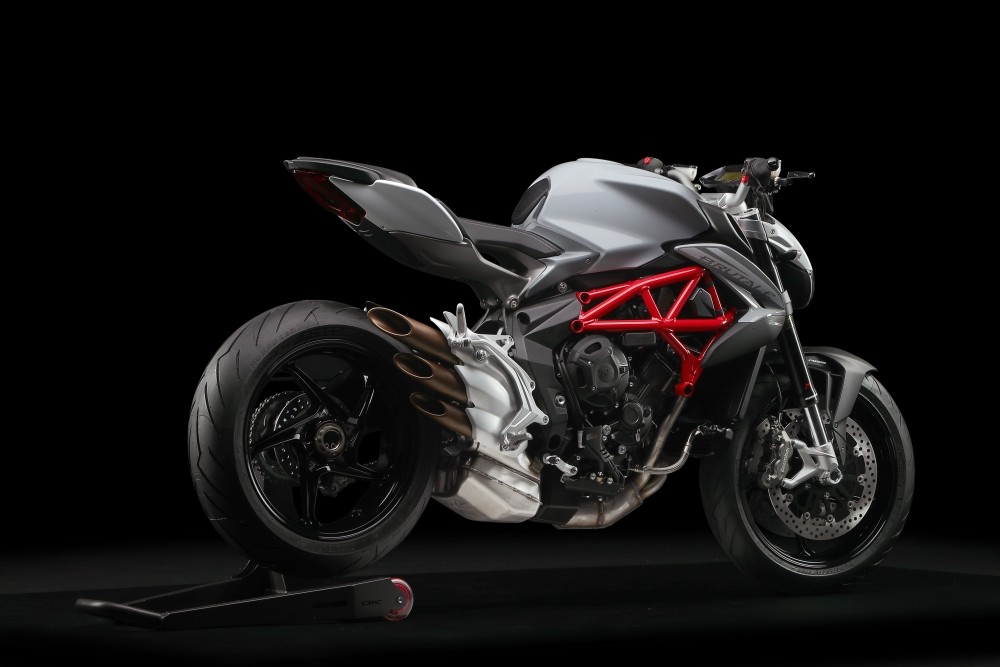 MV Agusta Brutale 800 e F3 675 35 kW