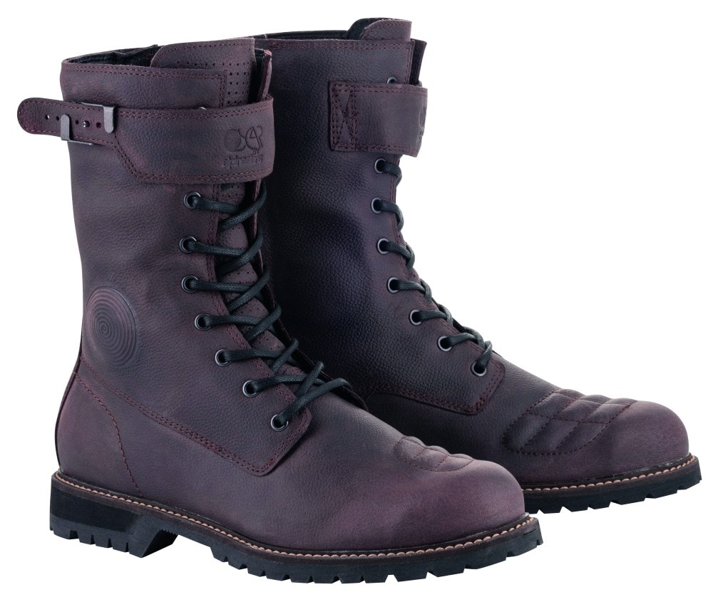 ALPINESTARS FIRM-BOOT Destinazione: Urban, touring Caratteristiche: Anfibio in stile militare, tomaia in pelle pieno fiore, protezione caviglia, interni in mesh 3D, soletta anatomica, membrana traspirante Taglia: 38-48  Colori: Marrone, nero Prezzo: 199,95 euro