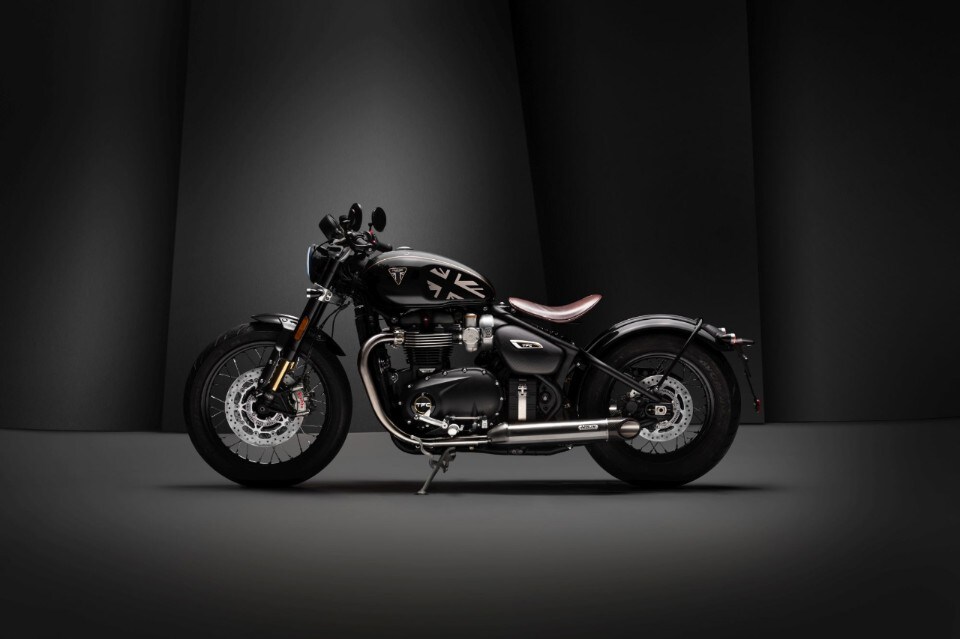 Triumph Bobber TFC: ricchissima