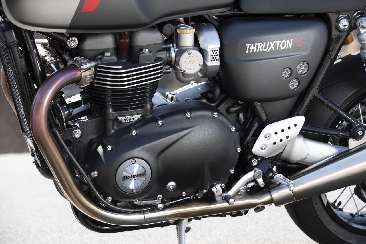 Triumph Thruxton RS: più sportiva