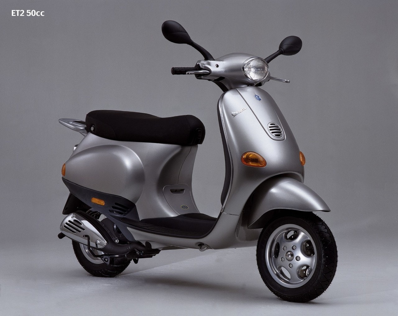 et2 50 vespa