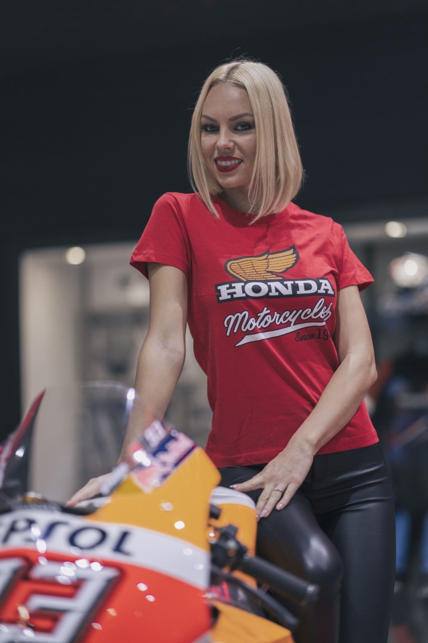 EICMA 2022: le RAGAZZE del Salone