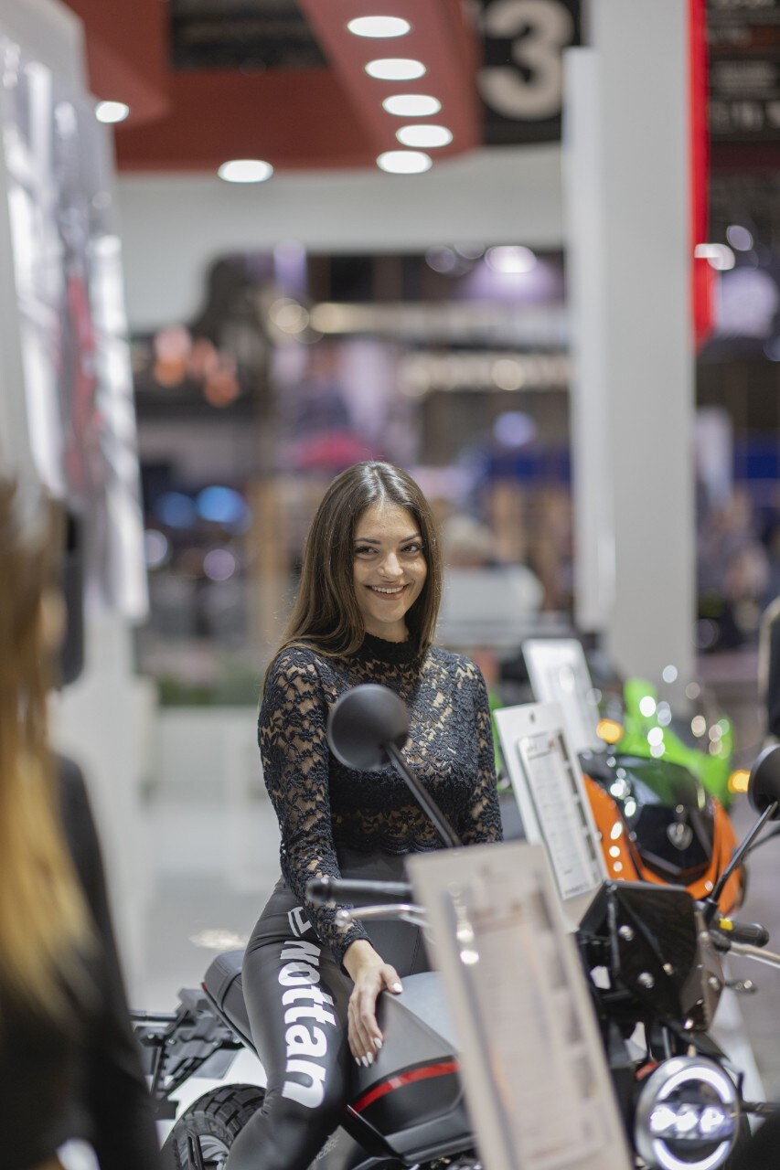 EICMA 2022: le RAGAZZE del Salone