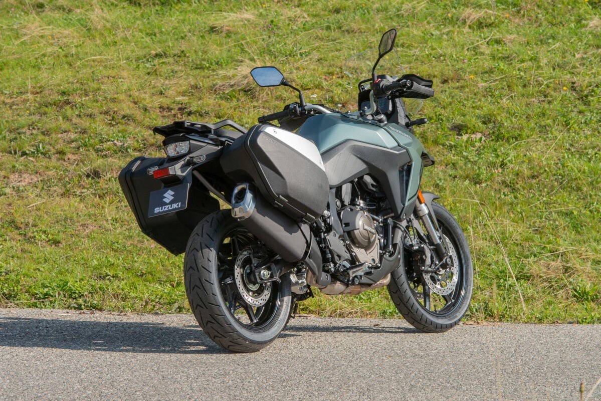 Suzuki V-Strom 800 SE: tutte le immagini