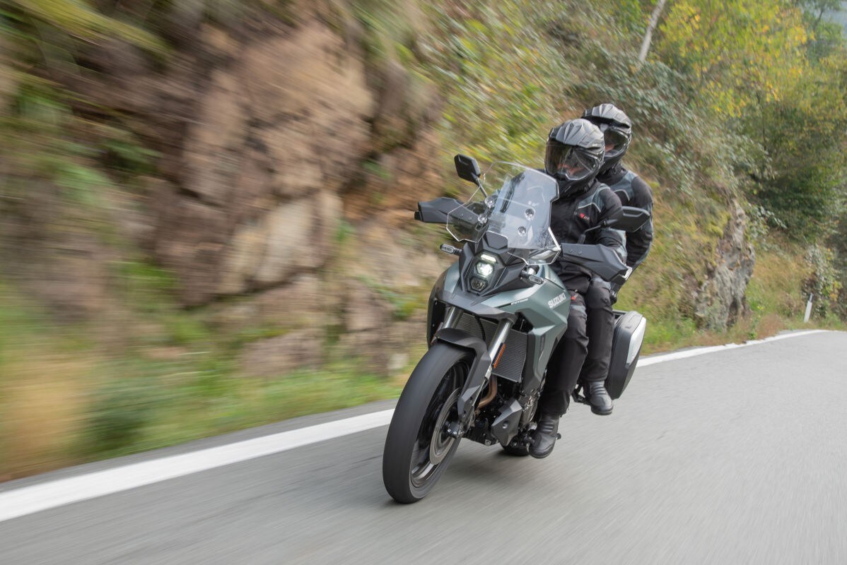 Suzuki V-Strom 800 SE: tutte le immagini