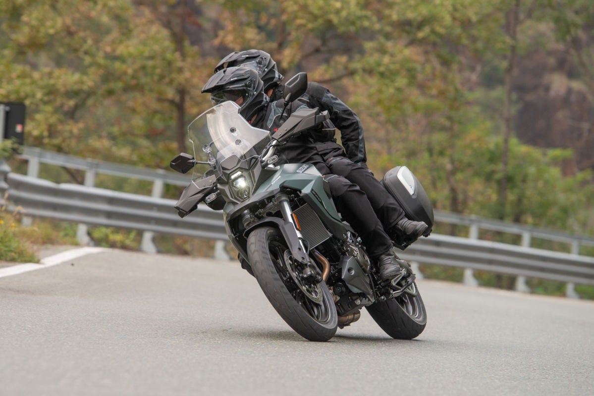 Suzuki V-Strom 800 SE: tutte le immagini
