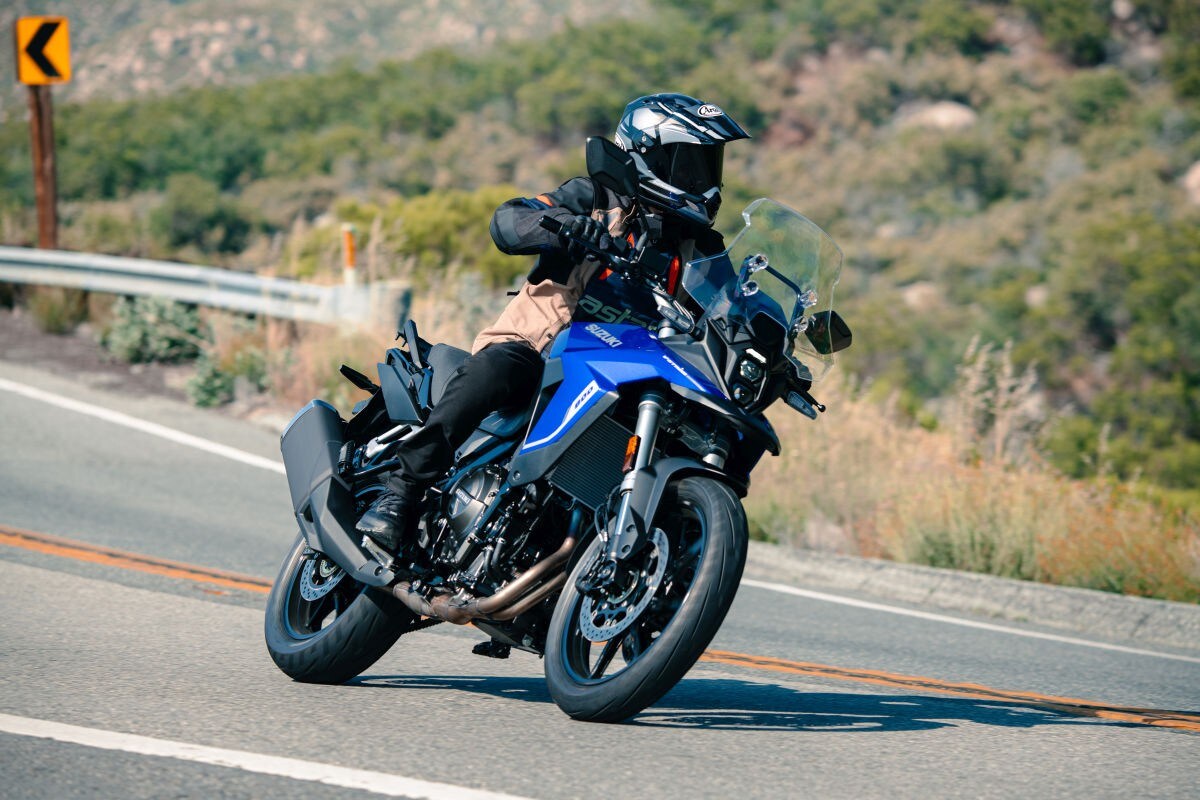 Suzuki V-Strom 800 SE: tutte le immagini