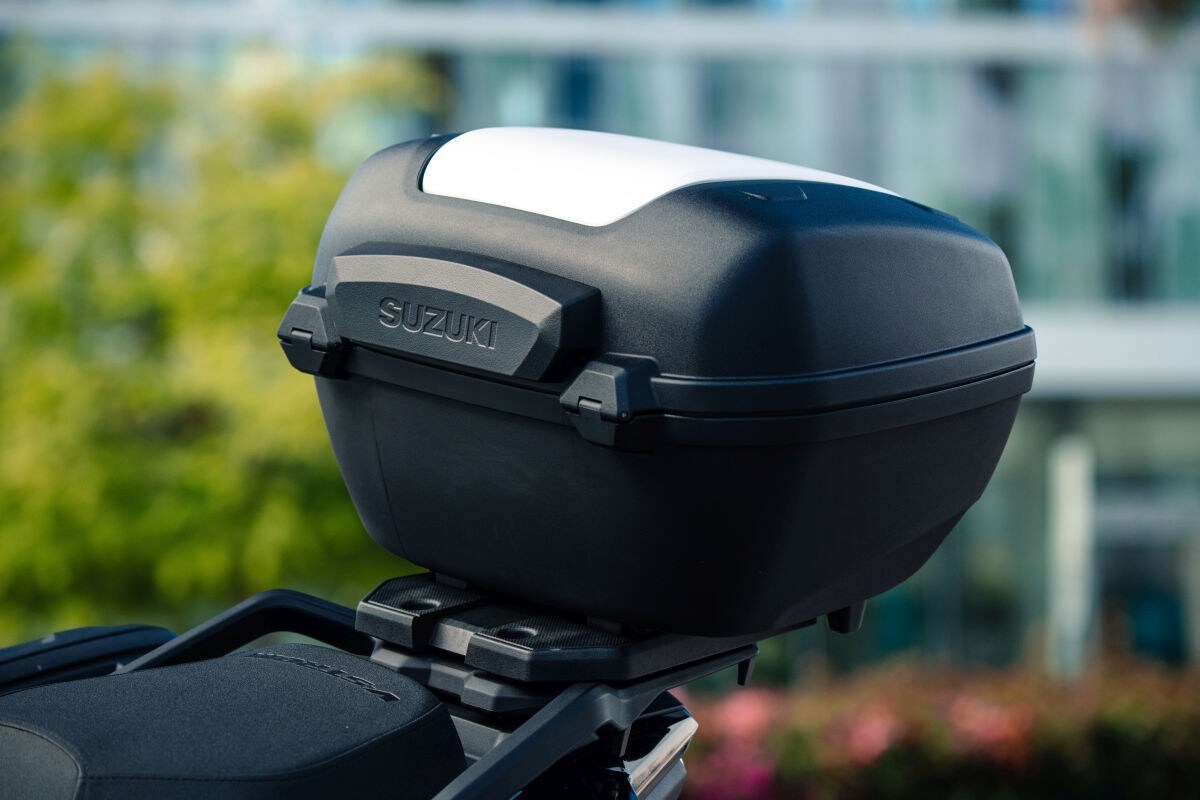 Suzuki V-Strom 800 SE: tutte le immagini