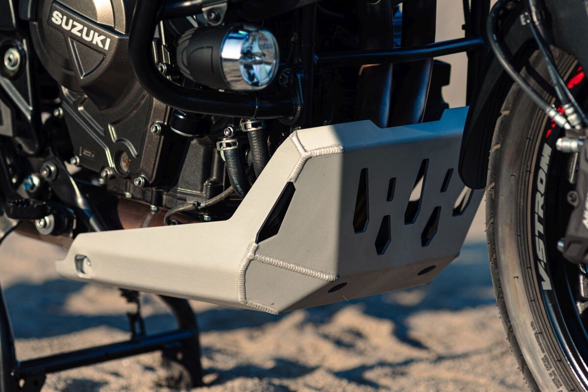 Suzuki V-Strom 800 SE: tutte le immagini