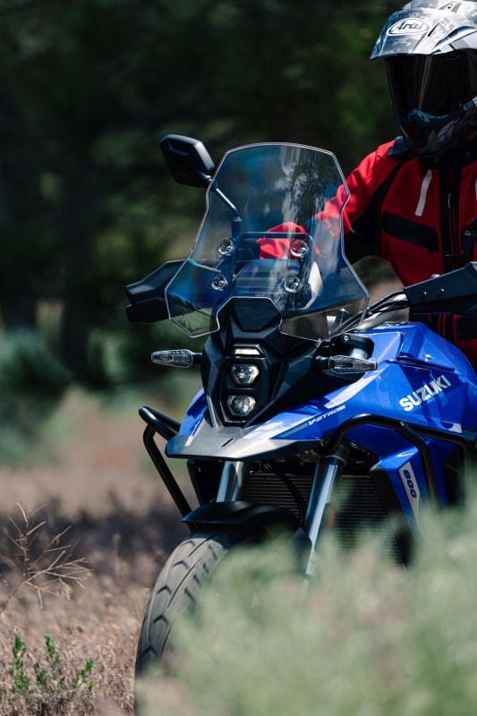 Suzuki V-Strom 800 SE: tutte le immagini