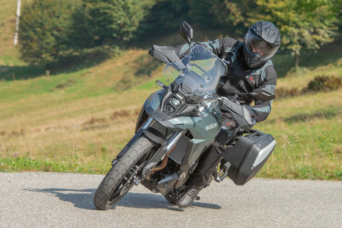 Suzuki V-Strom 800 SE: tutte le immagini