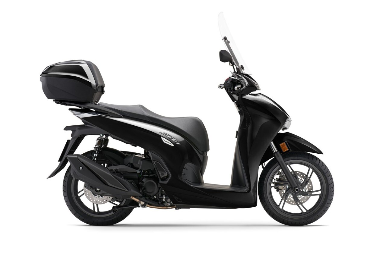 Honda SH 350 modello 2024: tutte le immagini