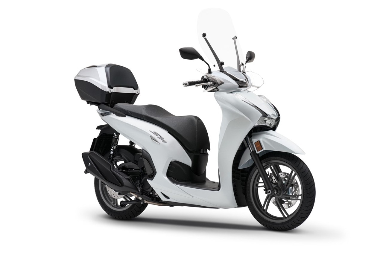 Honda SH 350 modello 2024: tutte le immagini