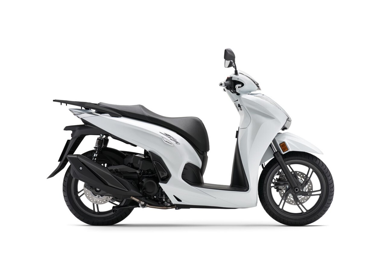 Honda SH 350 modello 2024: tutte le immagini