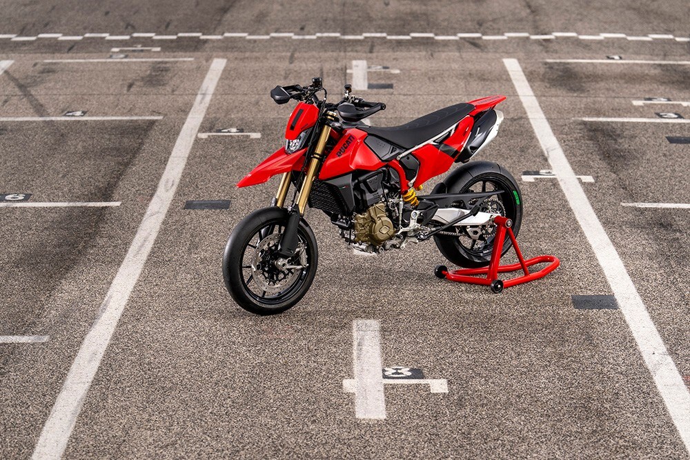 Ducati Hypermotard 698 Mono: tutte le immagini