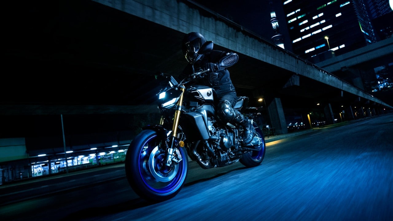 Yamaha MT-09 SP 2024: tutte le immagini