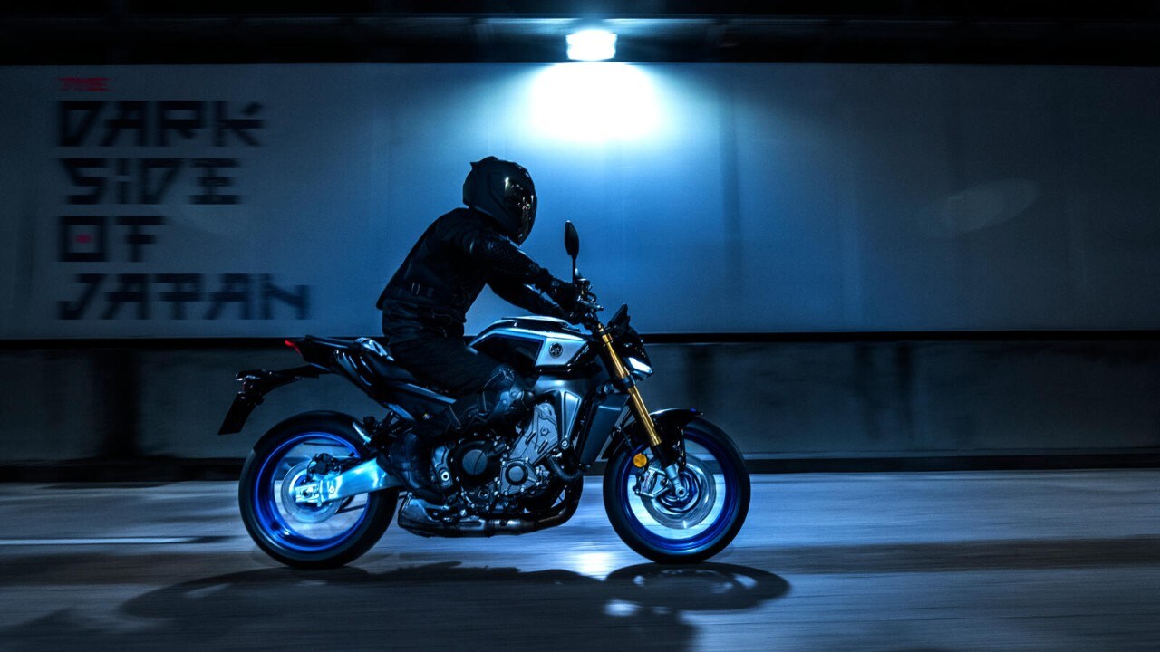 Yamaha MT-09 SP 2024: tutte le immagini