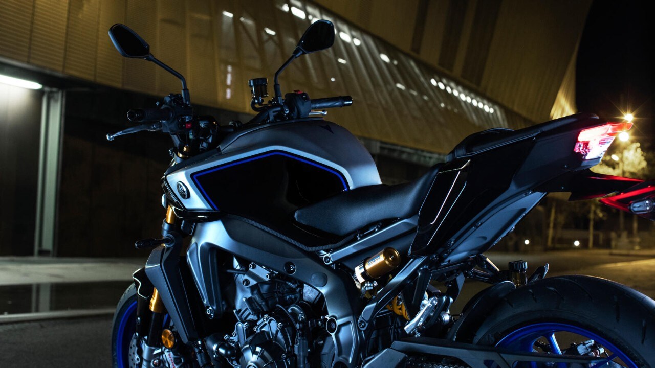 Yamaha MT-09 SP 2024: tutte le immagini