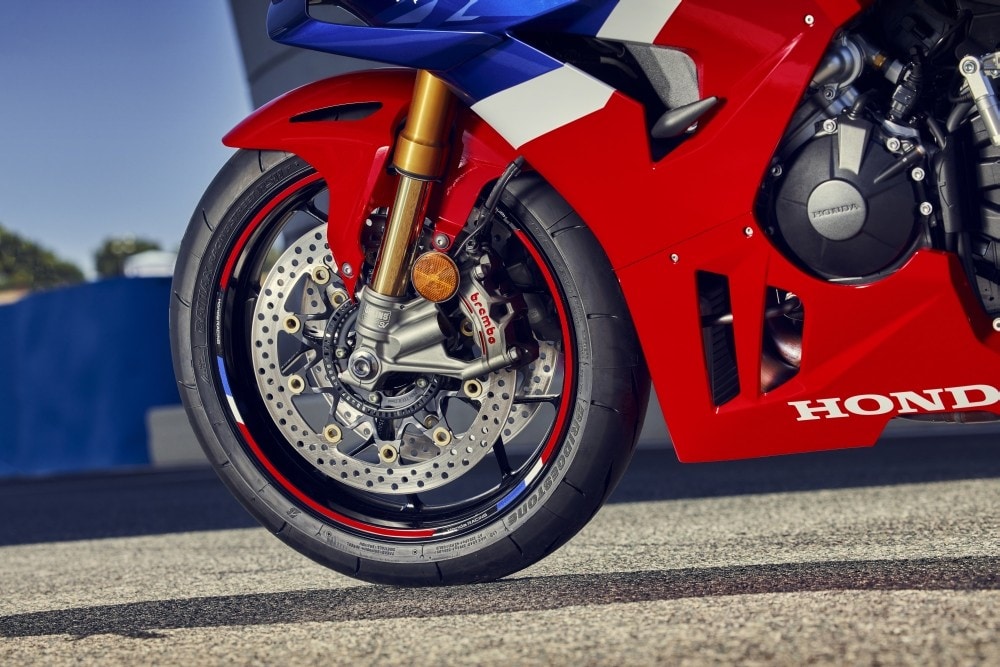 Honda CBR1000RR-R Fireblade: tutte le immagini