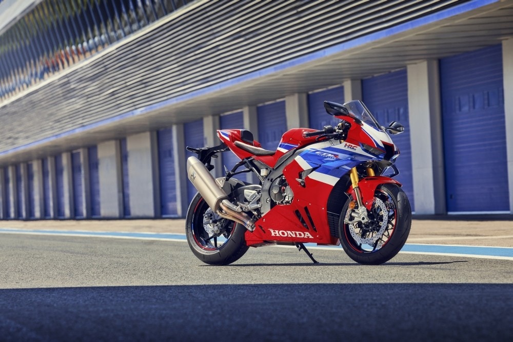 Honda CBR1000RR-R Fireblade: tutte le immagini