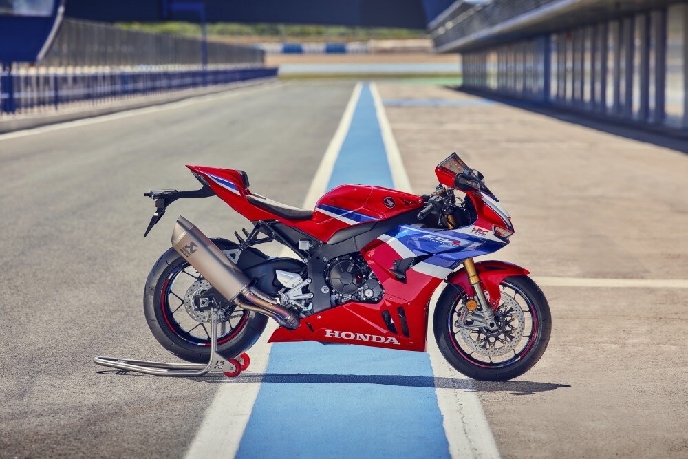 Honda CBR1000RR-R Fireblade: tutte le immagini