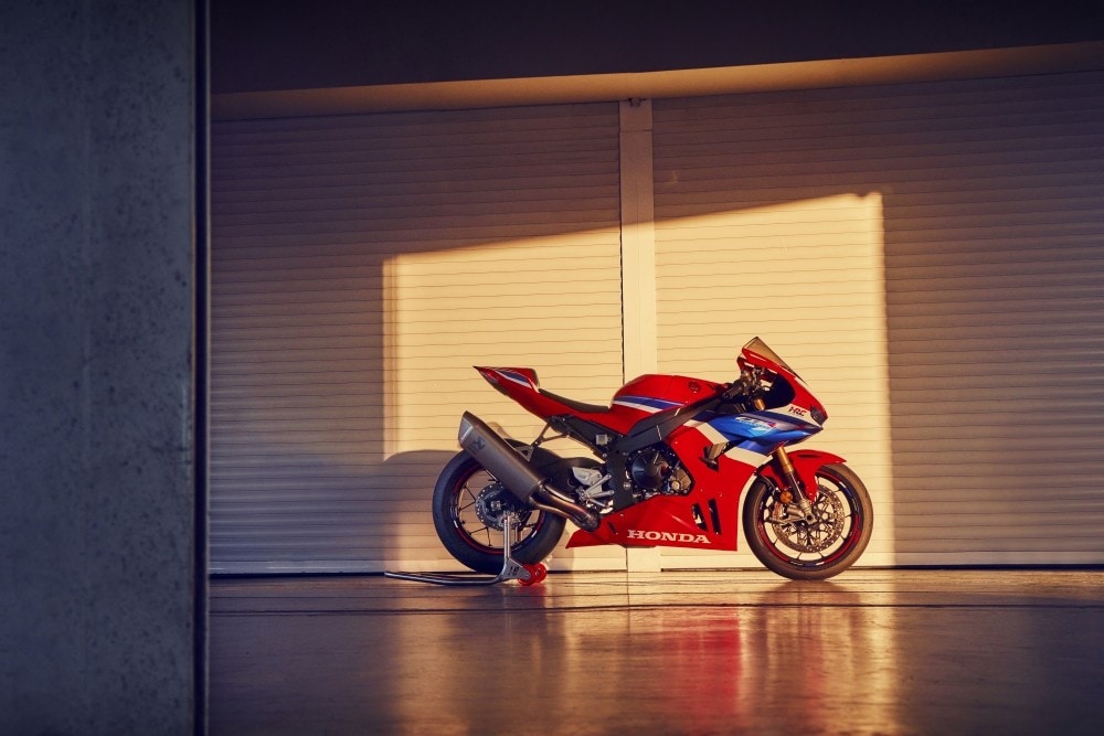 Honda CBR1000RR-R Fireblade: tutte le immagini