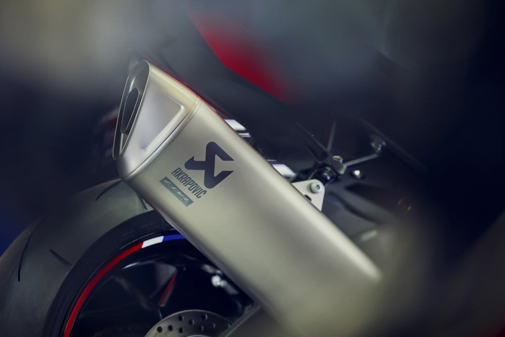 Honda CBR1000RR-R Fireblade: tutte le immagini