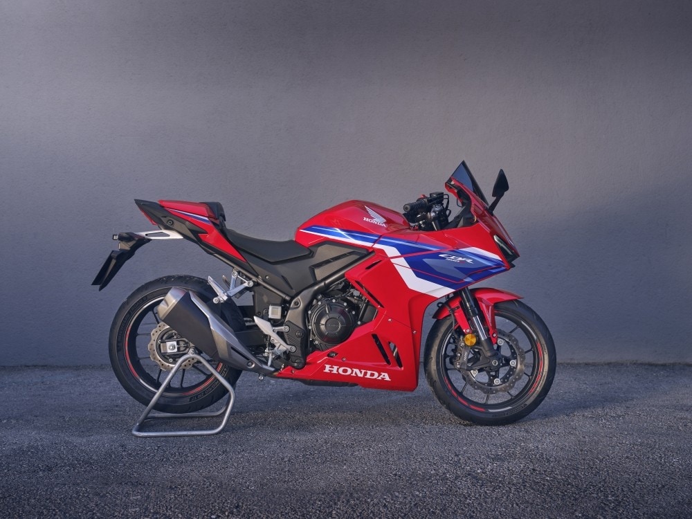 Honda CBR500R: tutte le immagini