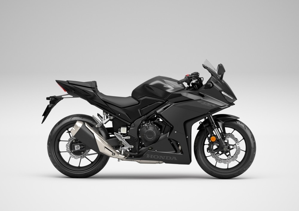 Honda CBR500R: tutte le immagini