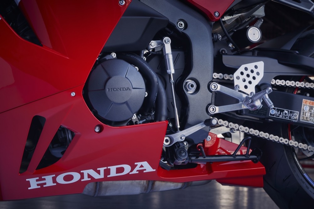 Honda CBR600RR: tutte le immagini