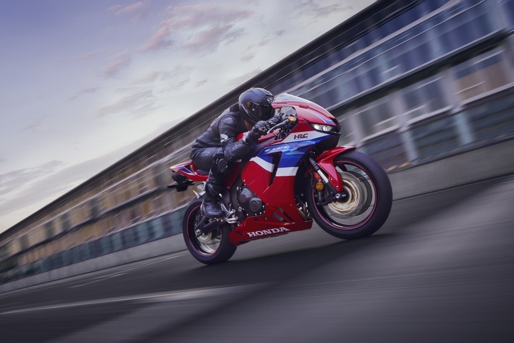 Honda CBR600RR: tutte le immagini