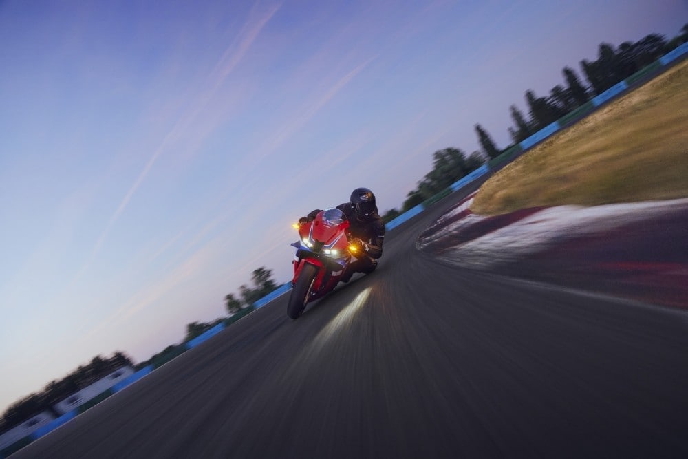 Honda CBR600RR: tutte le immagini