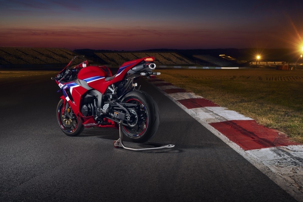Honda CBR600RR: tutte le immagini
