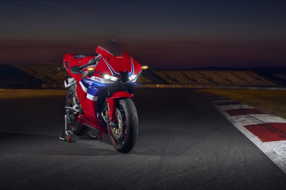 Honda CBR600RR: tutte le immagini