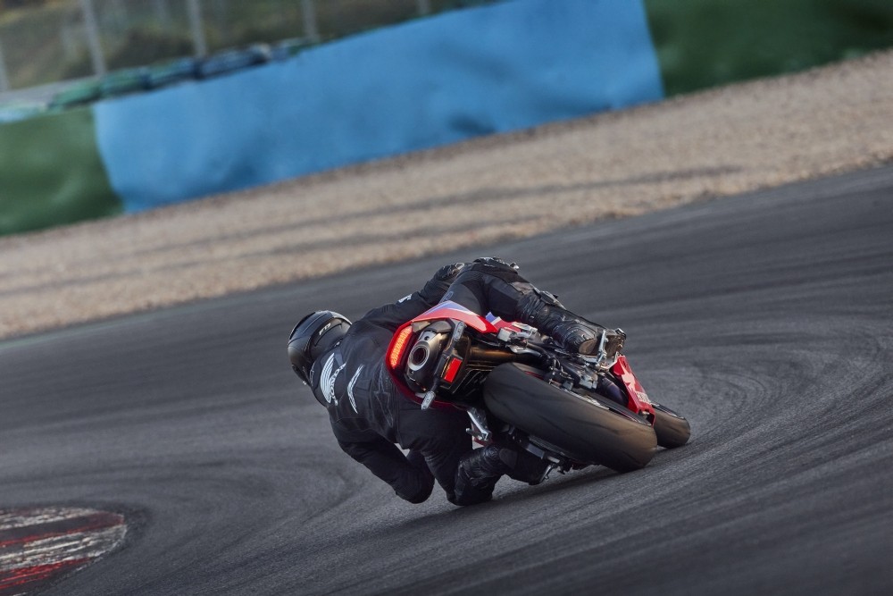 Honda CBR600RR: tutte le immagini