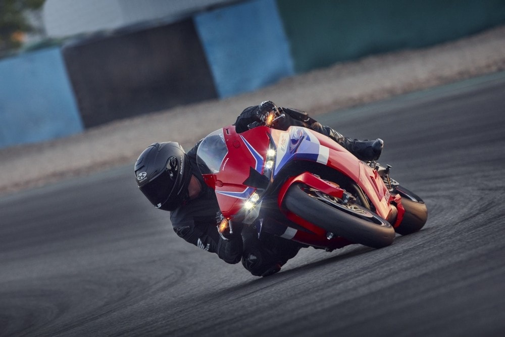 Honda CBR600RR: tutte le immagini