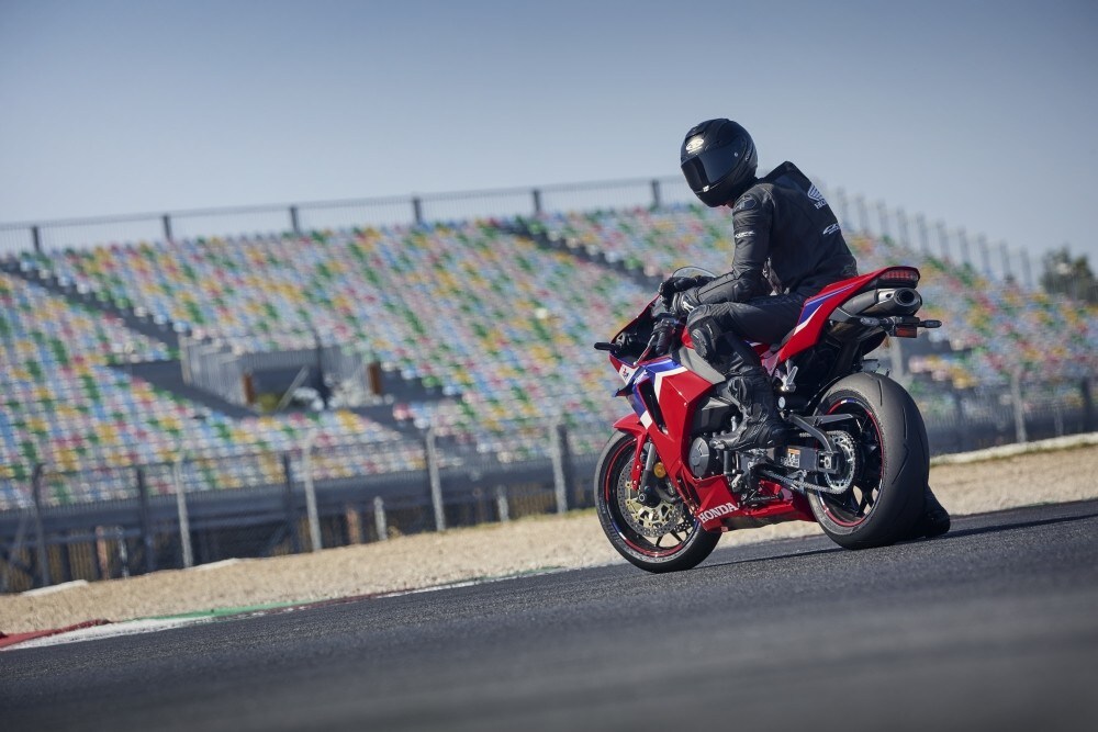 Honda CBR600RR: tutte le immagini