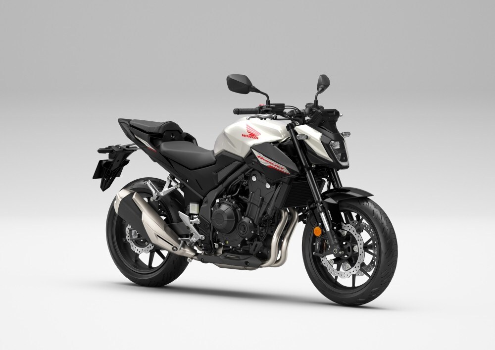 Honda Hornet 500: tutte le immagini