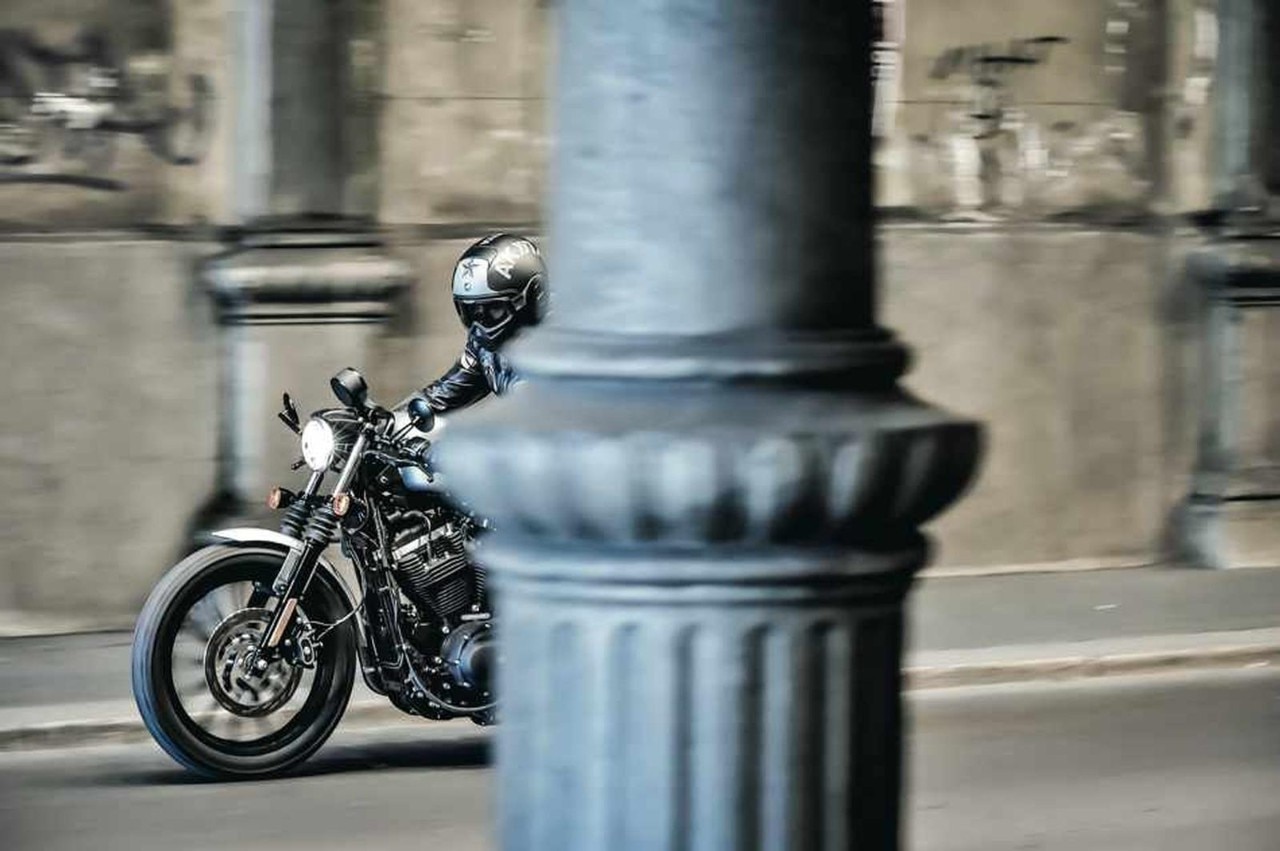 Harley Davidson Sportster 883 Iron 883 Abs Prova Opinioni E Foto Dueruote