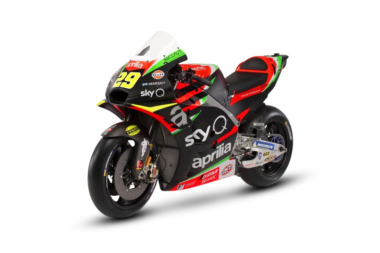 Aprilia svela la RS-GP, la MotoGP di Iannone ed Espargarò