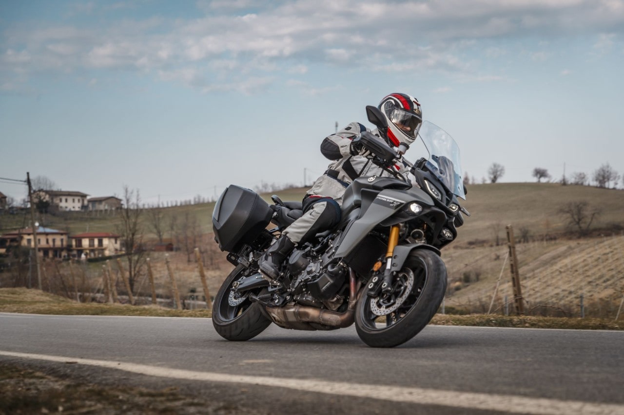 Honda NT1100 DCT VS Yamaha Tracer 9 GT: viaggiatori cercasi