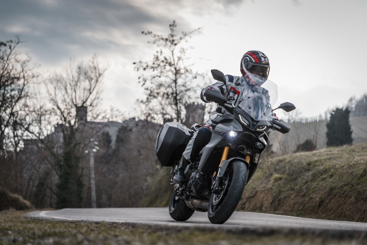 Honda NT1100 DCT VS Yamaha Tracer 9 GT: viaggiatori cercasi