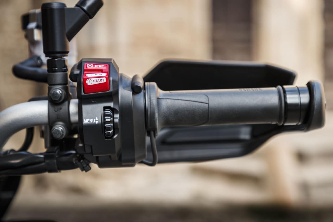 Honda NT1100 DCT VS Yamaha Tracer 9 GT: viaggiatori cercasi